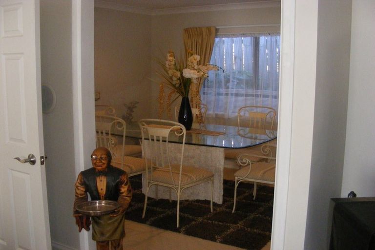 Photo of property in 106 Meadowland Drive, Somerville, Auckland, 2014