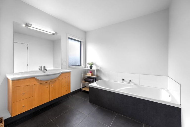 Photo of property in 95 Bibiana Street, Aidanfield, Christchurch, 8025