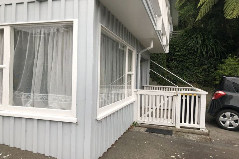 Photo of property in 26b Delhi Crescent, Khandallah, Wellington, 6035