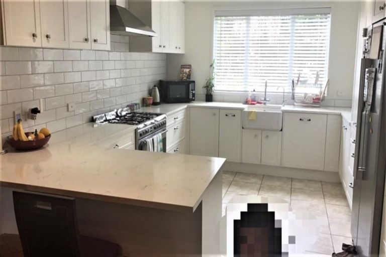 Photo of property in 263 Old North Road, Kumeu, 0892