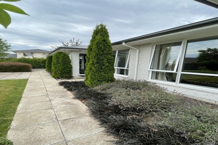 Photo of property in 2/7b Camrose Place, Ilam, Christchurch, 8041