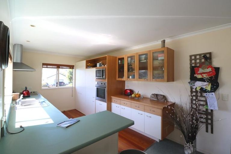 Photo of property in 109 Waireka Place, Whangamata, 3620