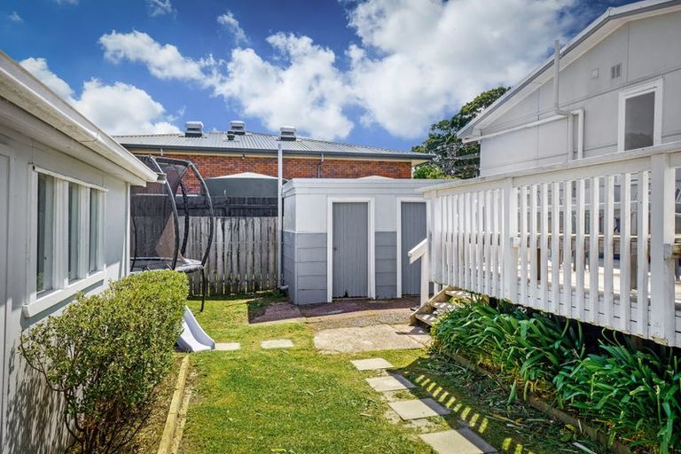 Photo of property in 113 Brightside Road, Stanmore Bay, Whangaparaoa, 0932