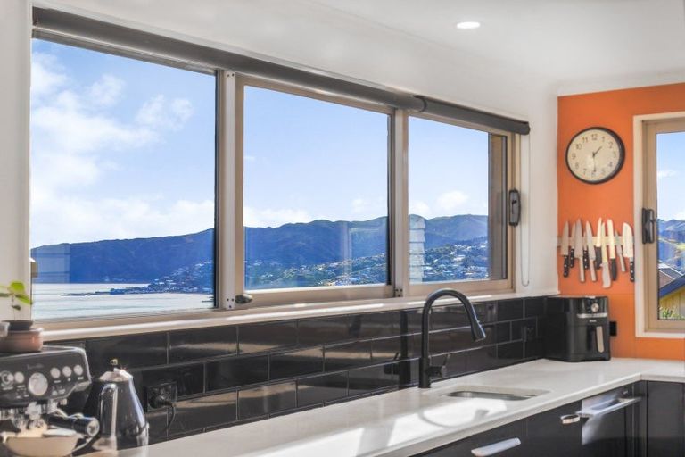 Photo of property in 7 Tregear Place, Camborne, Porirua, 5026