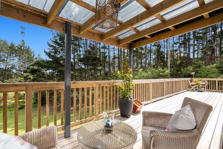 Photo of property in 93 Mcentee Road, Waitakere, Auckland, 0816