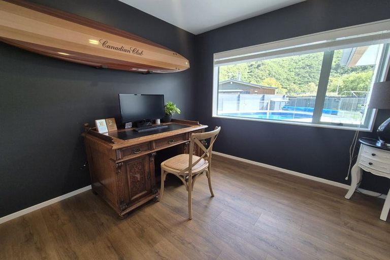 Photo of property in 4 Mara Place, Waikawa, Picton, 7220