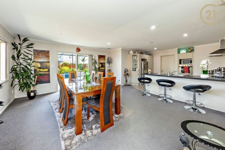 Photo of property in 4 Chadwick Place, Rototuna North, Hamilton, 3210