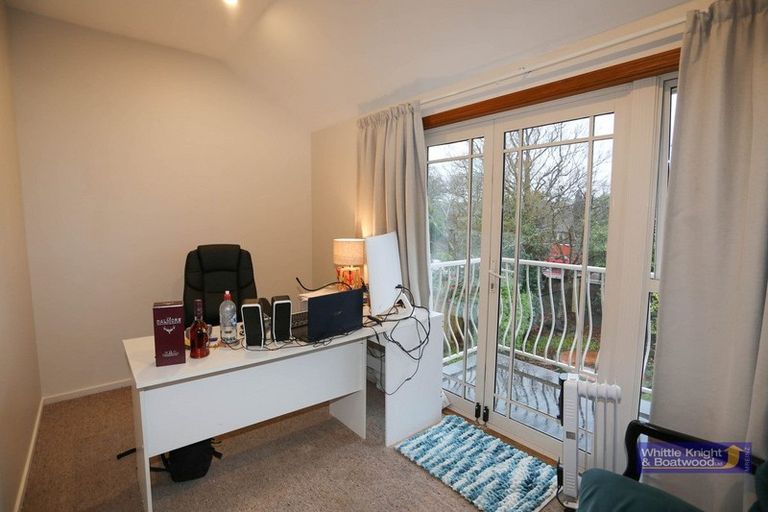 Photo of property in 55 Memorial Avenue, Ilam, Christchurch, 8053