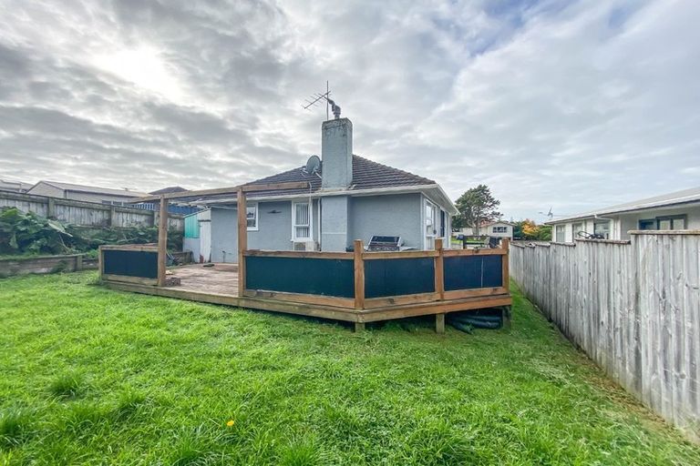 Photo of property in 63 Strange Street, Waitara, 4320