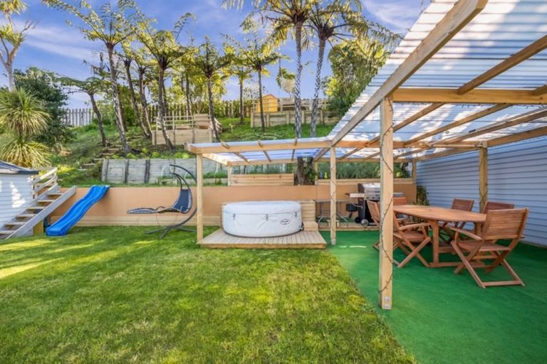 Photo of property in 183 Major Drive, Kelson, Lower Hutt, 5010