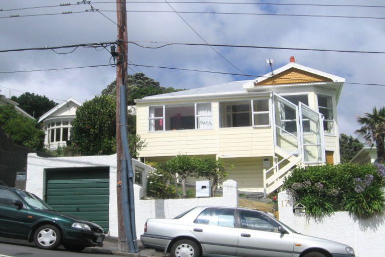 Photo of property in 17 Cleveland Street, Brooklyn, Wellington, 6021