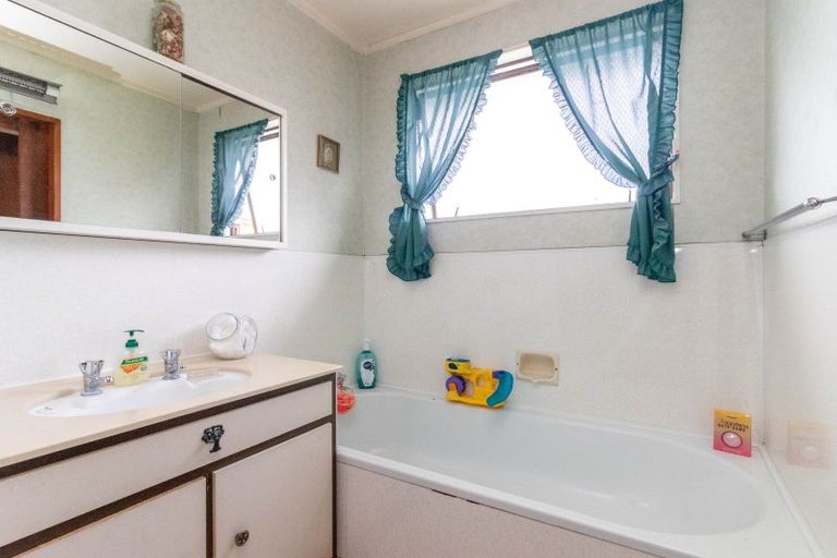 Photo of property in 4 Sarjant Place, Paeroa, 3600