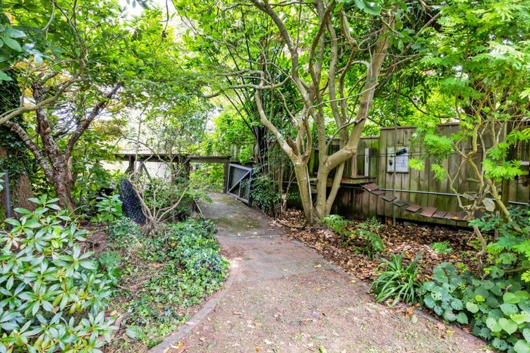 Photo of property in 425 Saint Aubyn Street, Lynmouth, New Plymouth, 4310