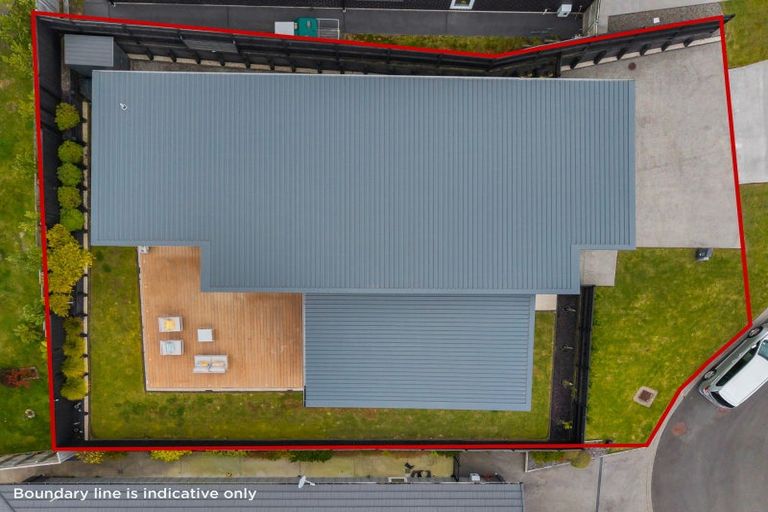 Photo of property in 10 Weatherdeck Close, Whitby, Porirua, 5024