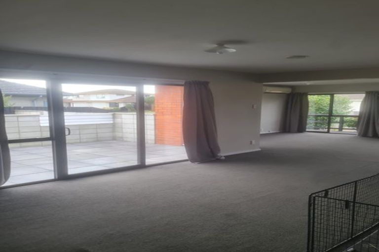 Photo of property in 5 Shamrock Place, Halswell, Christchurch, 8025