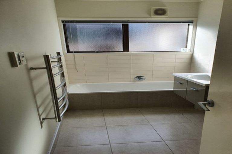 Photo of property in 38b Atkin Avenue, Mission Bay, Auckland, 1071