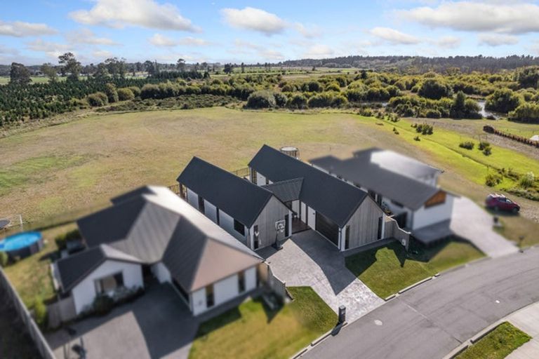Photo of property in 69 Te Hurunui Drive, Pegasus, 7612