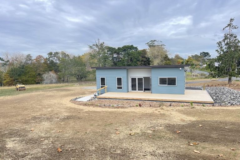 Photo of property in 766 Runciman Road, Runciman, 2578