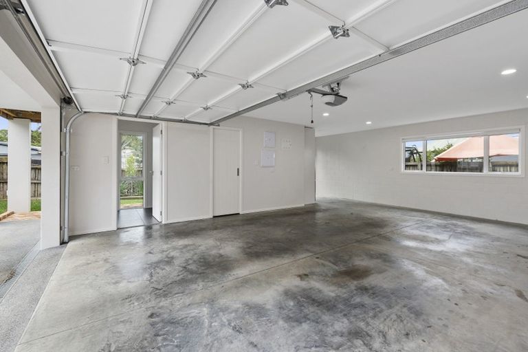 Photo of property in 28a Seine Road, Forrest Hill, Auckland, 0620