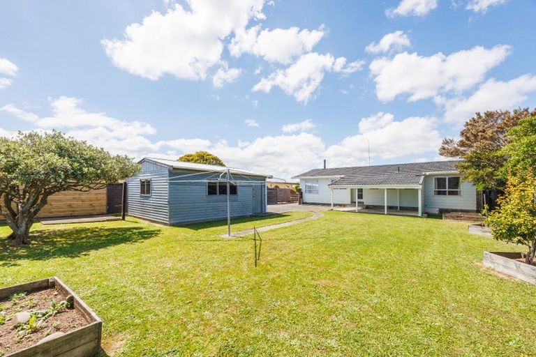 Photo of property in 21 Paradise Place, Milson, Palmerston North, 4414