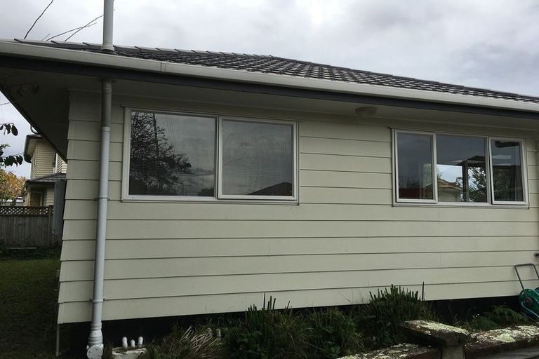 Photo of property in 12 Anthony Place, Pakuranga, Auckland, 2010