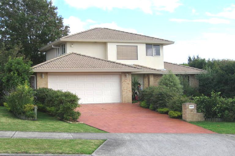 Photo of property in 10 Semillon Avenue, Henderson, Auckland, 0612