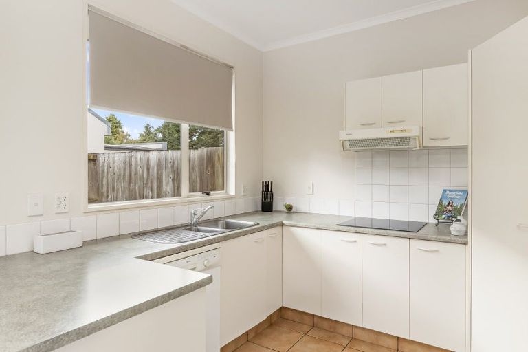 Photo of property in 20-22 Lachlan Place, Marchwiel, Timaru, 7910