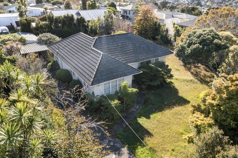 Photo of property in 53 Glengarry Road, Glen Eden, Auckland, 0602