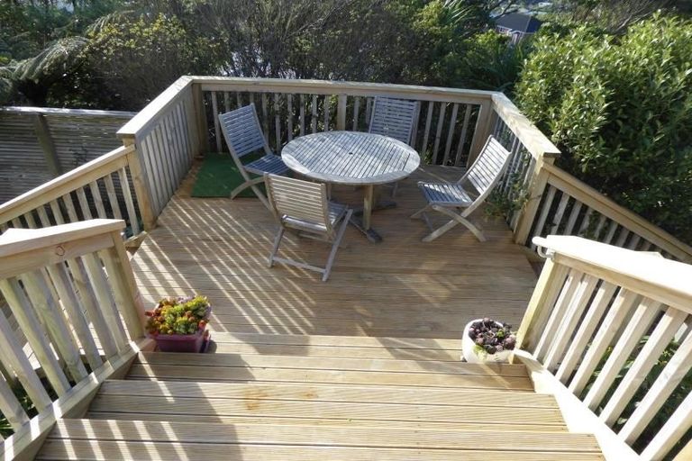 Photo of property in 22 Pelorous Street, Paparangi, Wellington, 6037