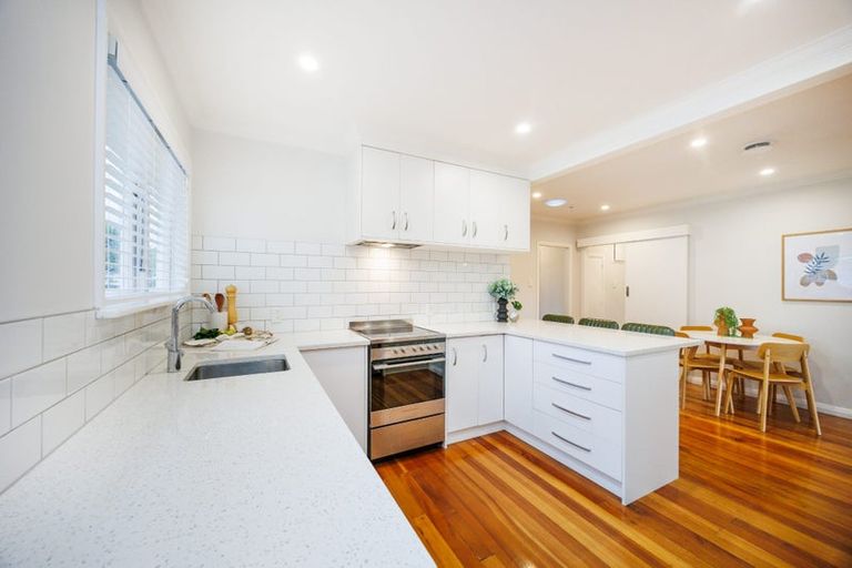 Photo of property in 7 Stirling Crescent, Hokowhitu, Palmerston North, 4410