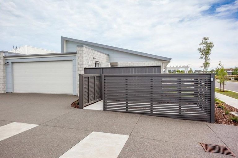 Photo of property in 21 Ashdown Way, Rolleston, 7615