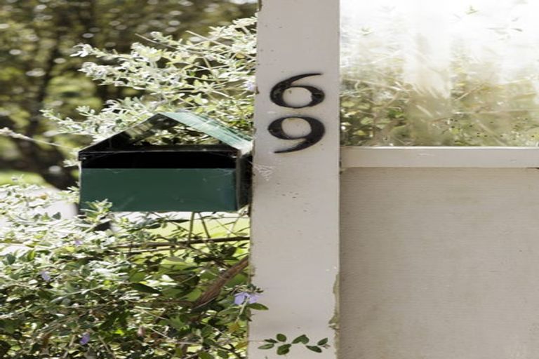 Photo of property in 69 Montgomery Avenue, Karori, Wellington, 6012