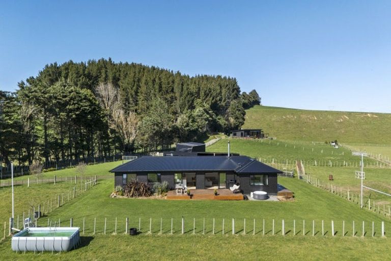 Photo of property in 336 Valley Road, Colyton, 4775