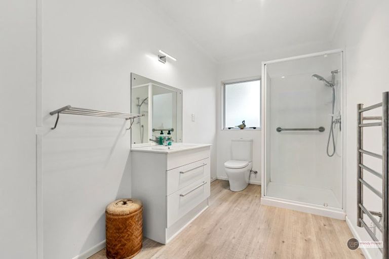 Photo of property in 7 Millwood Place, Silverstream, Upper Hutt, 5019