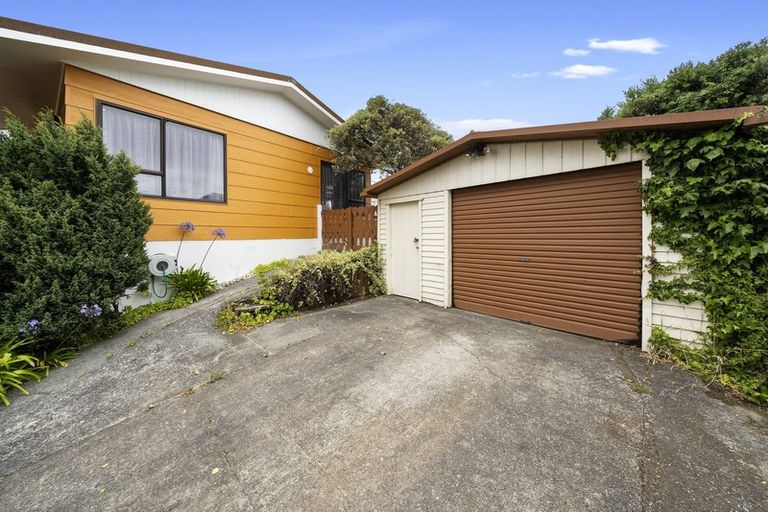 Photo of property in 34 Clipper Street, Titahi Bay, Porirua, 5022