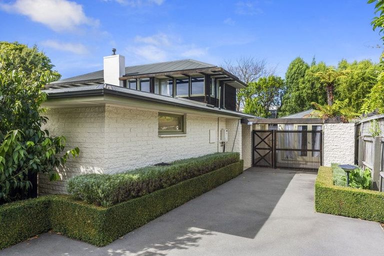 Photo of property in 10a Plynlimon Road, Fendalton, Christchurch, 8052