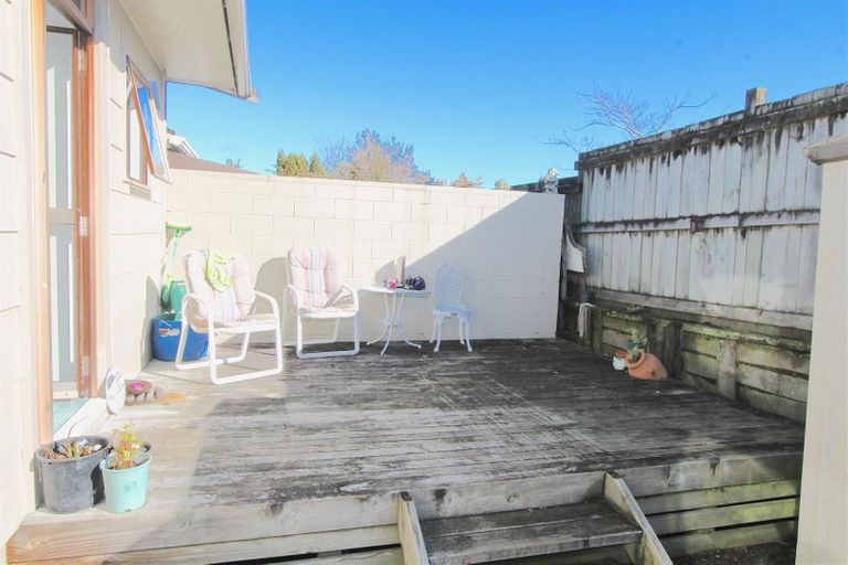 Photo of property in 18a Island View Road, Western Heights, Rotorua, 3015