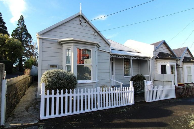 Photo of property in 28 Lees Street, Dunedin Central, Dunedin, 9016