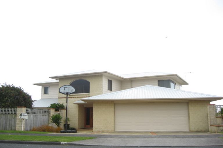 Photo of property in 49 Jans Terrace, Oakura, 4314