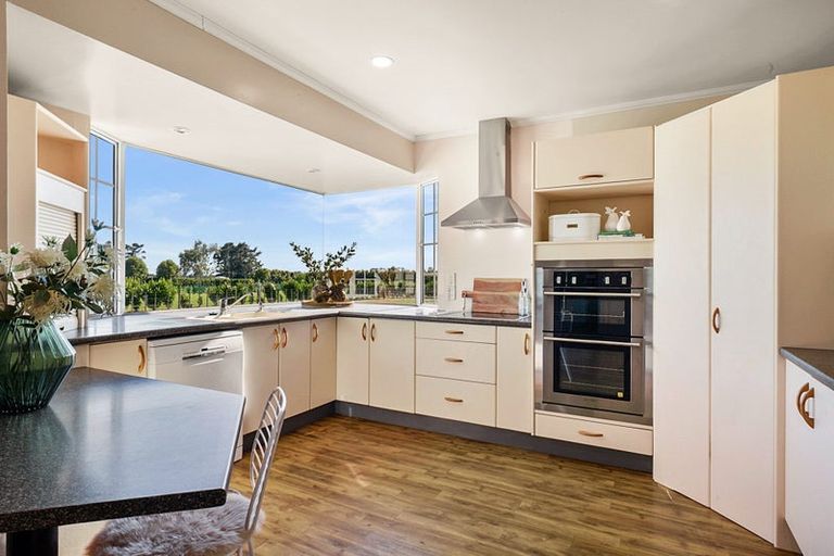 Photo of property in 387 Smart Road, Hillsborough, New Plymouth, 4372