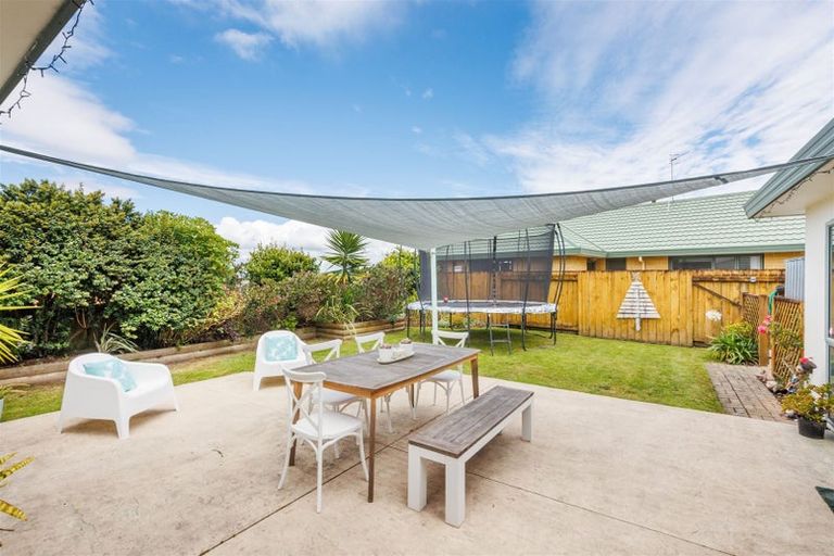 Photo of property in 106 Parnell Heights, Kelvin Grove, Palmerston North, 4414