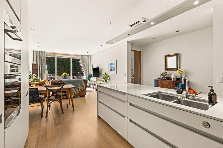 Photo of property in 5/5 Tanner Street, Havelock North, 4130