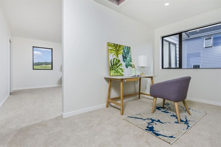Photo of property in 55 Godfrey Drive, Orewa, 0931
