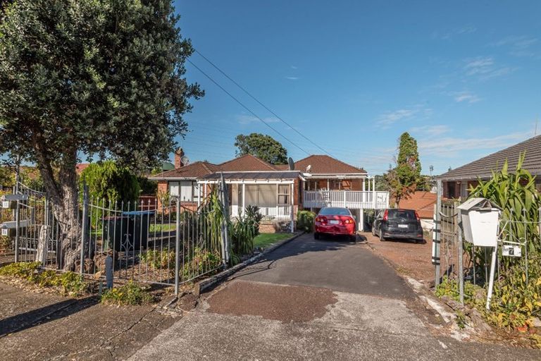 Photo of property in 7 Kelsey Crescent, Hillsborough, Auckland, 1042
