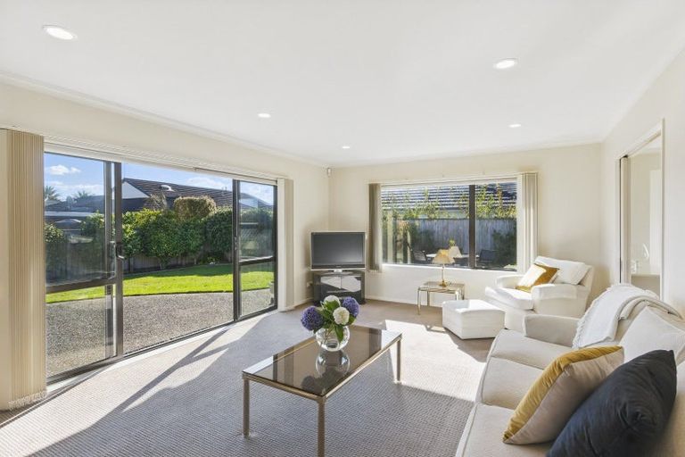 Photo of property in 80 Regent Drive, Paraparaumu Beach, Paraparaumu, 5032