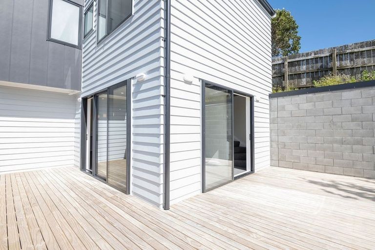 Photo of property in 67 Cunliffe Street, Churton Park, Wellington, 6037