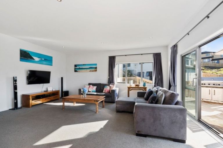 Photo of property in 78 Fairview Avenue, Fairview Heights, Auckland, 0632