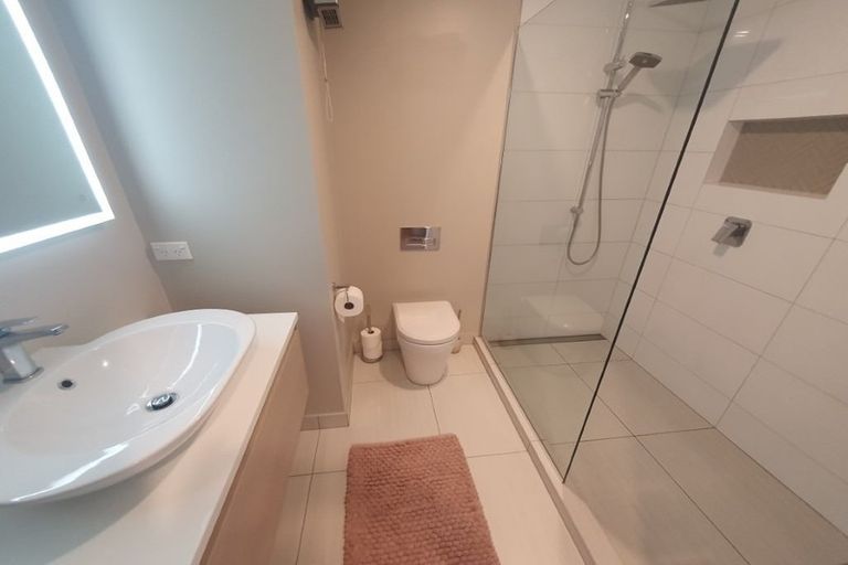 Photo of property in 102c Isleworth Road, Bishopdale, Christchurch, 8053