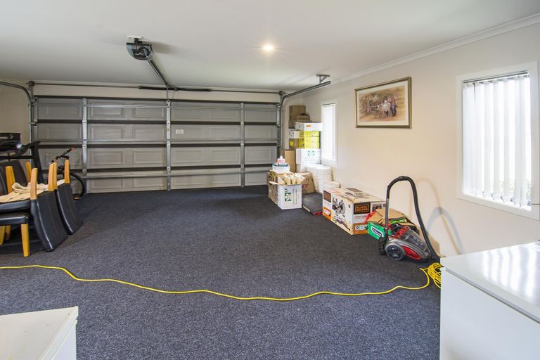 Photo of property in 13 Hartley Avenue, Carterton, 5713