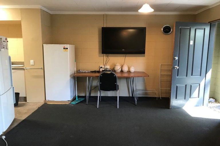 Photo of property in 31e Duke Street, North Dunedin, Dunedin, 9016